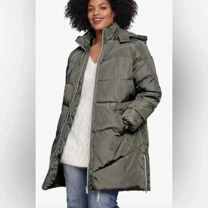 Ellos Coat Long Gray, zip front, puffer, removable hood,fleece lined pockets